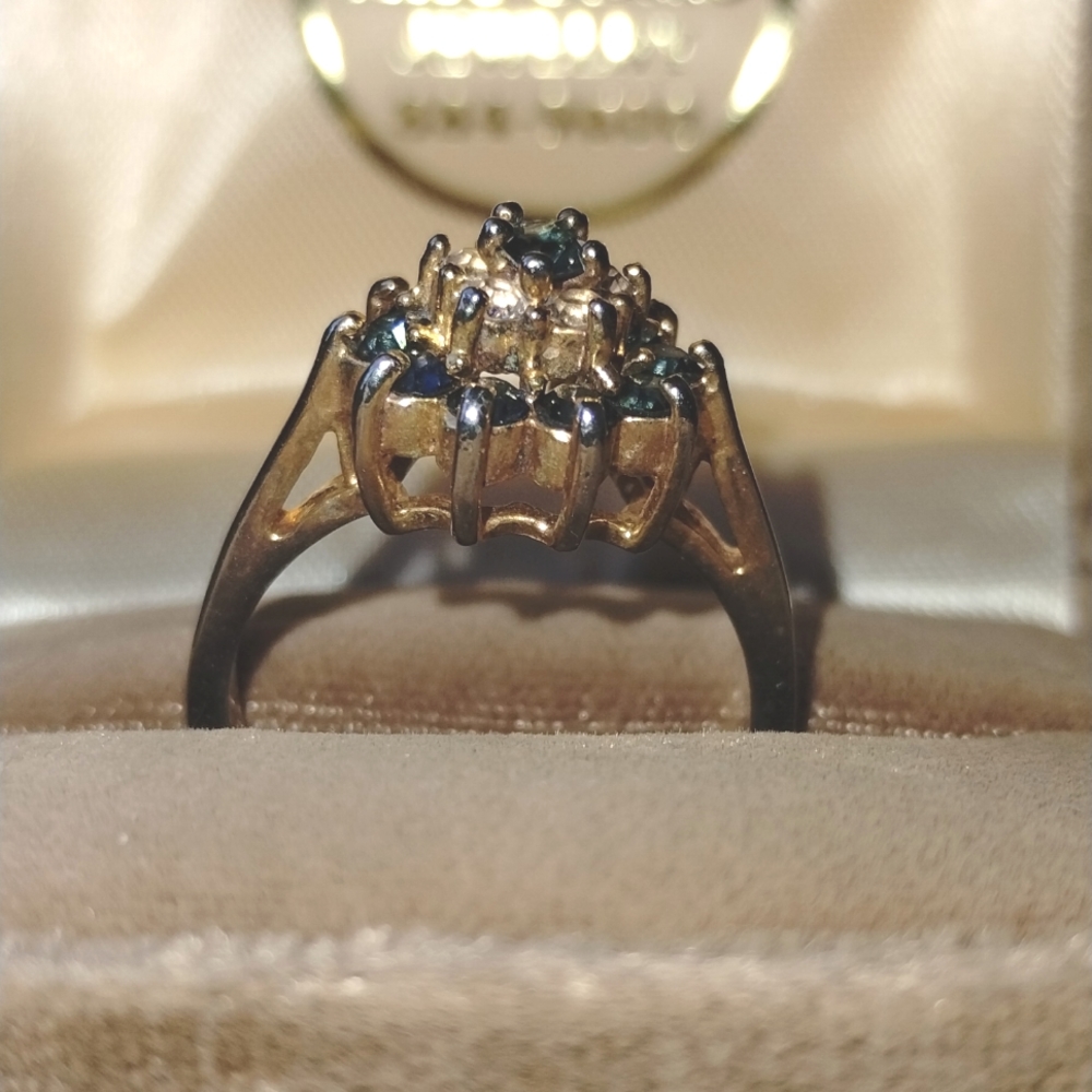 Ring - Picture 4 of 6